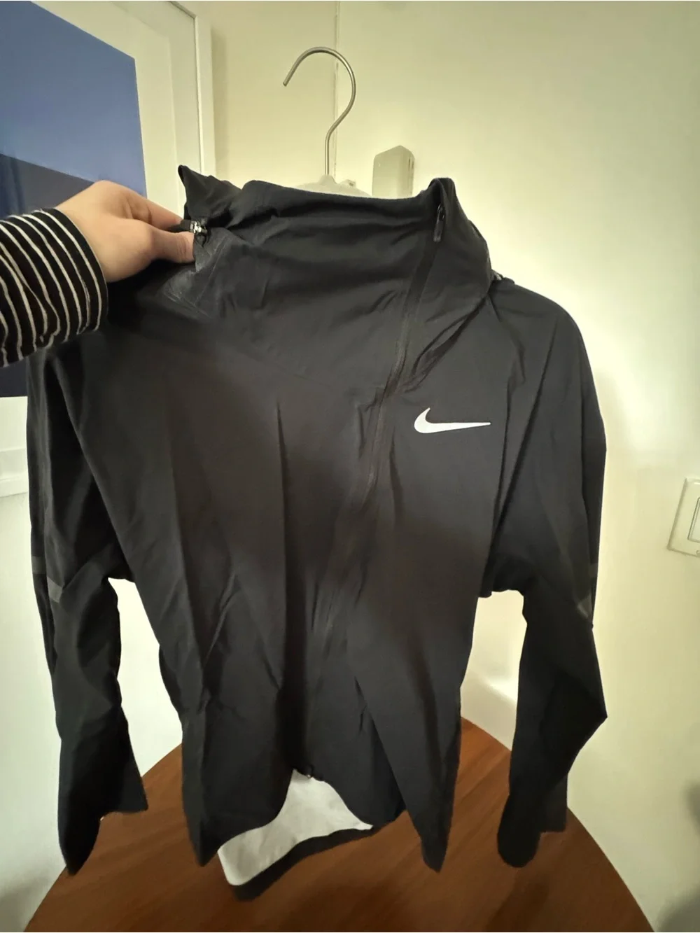 Nike Zonal Aeroshield Women’s Lightweight Running Jacket